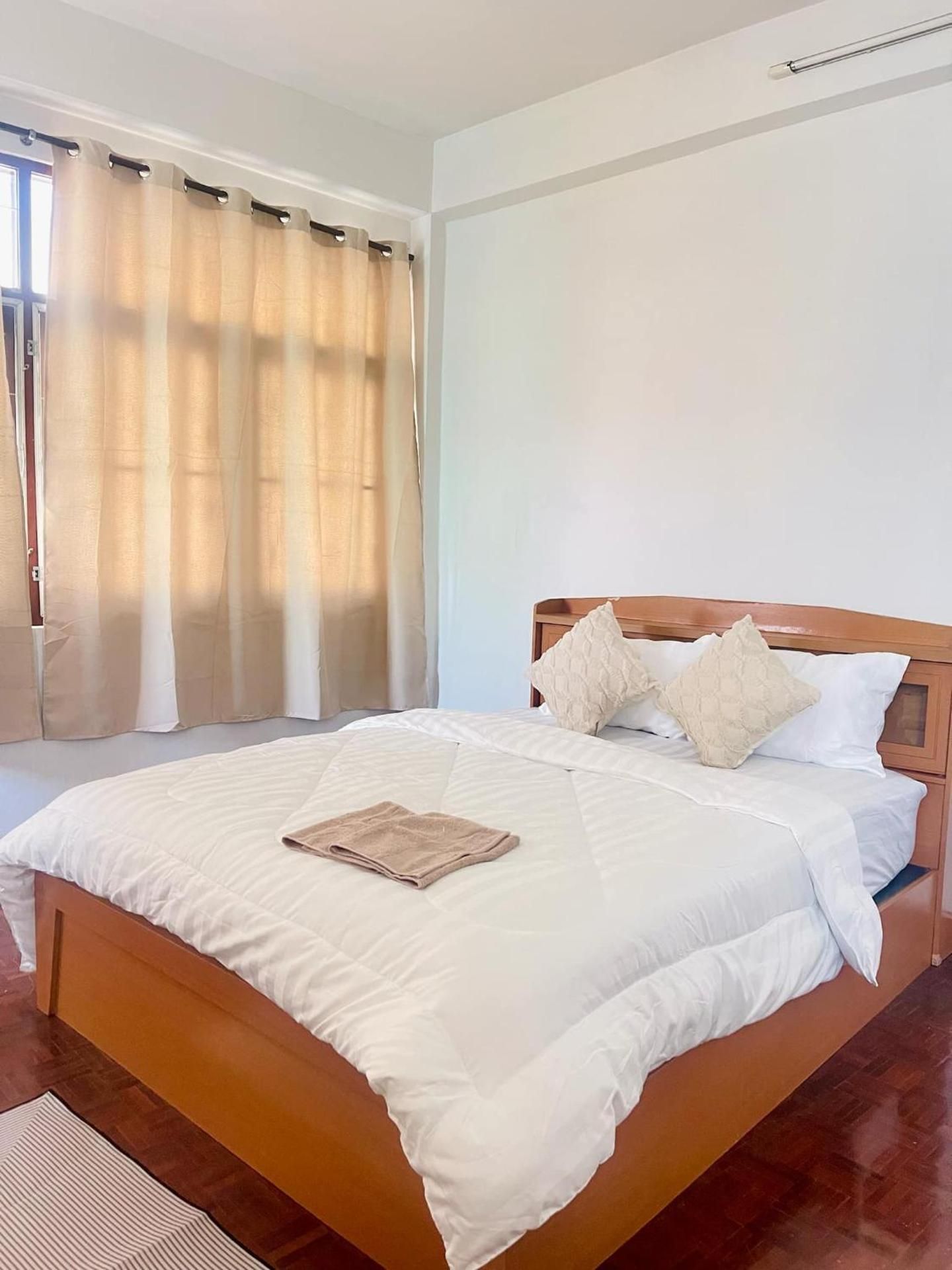 Double Room with Shared Bathroom