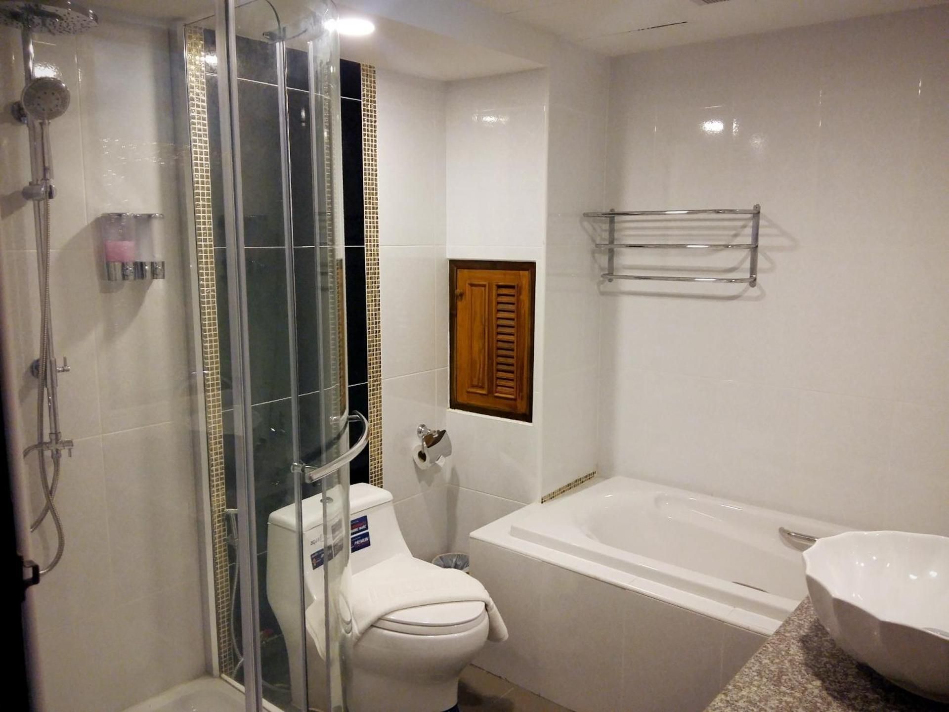 Triple Room with Pool View