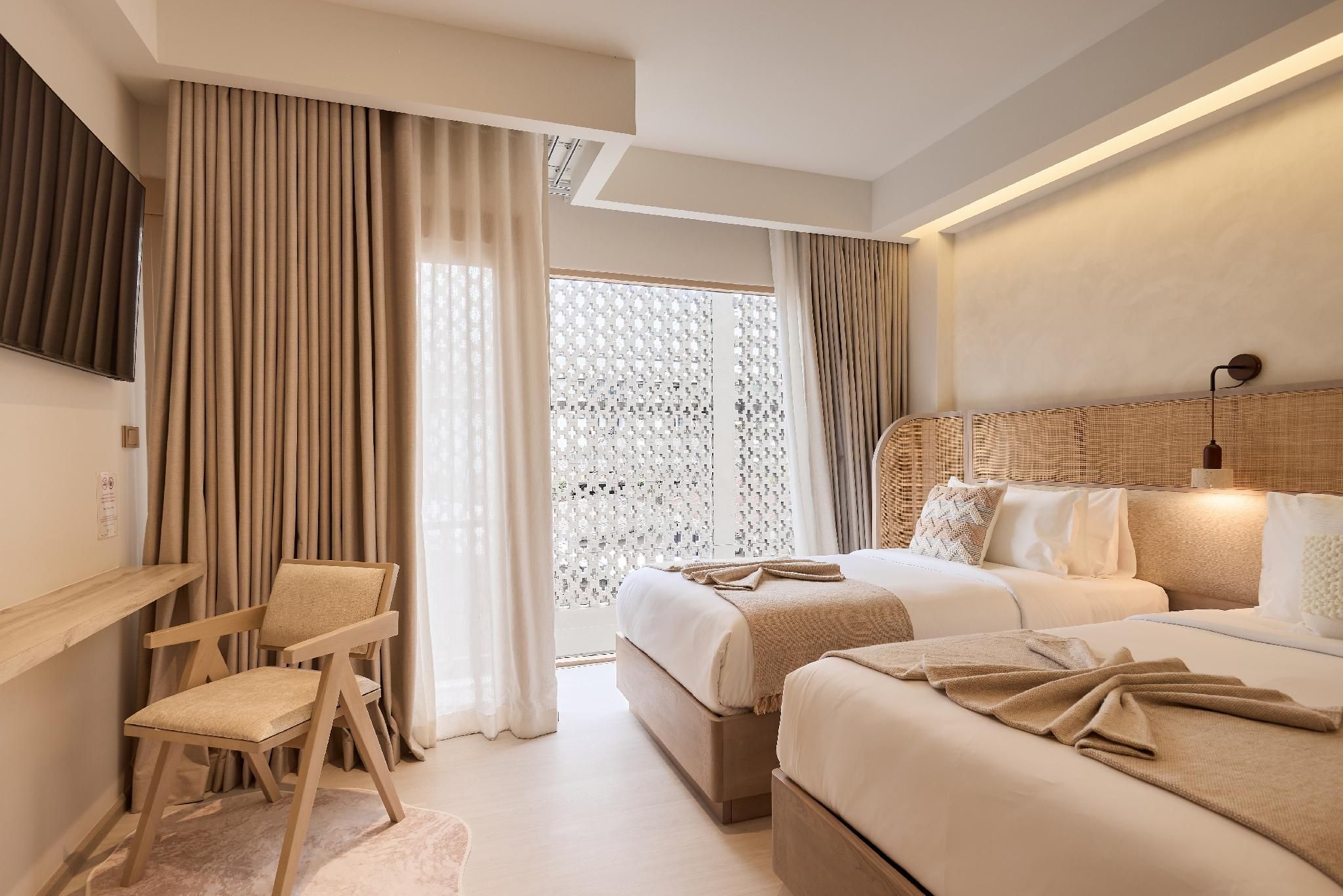 PE-LA Thapae Boutique Hotel  Twin Room with Balcony