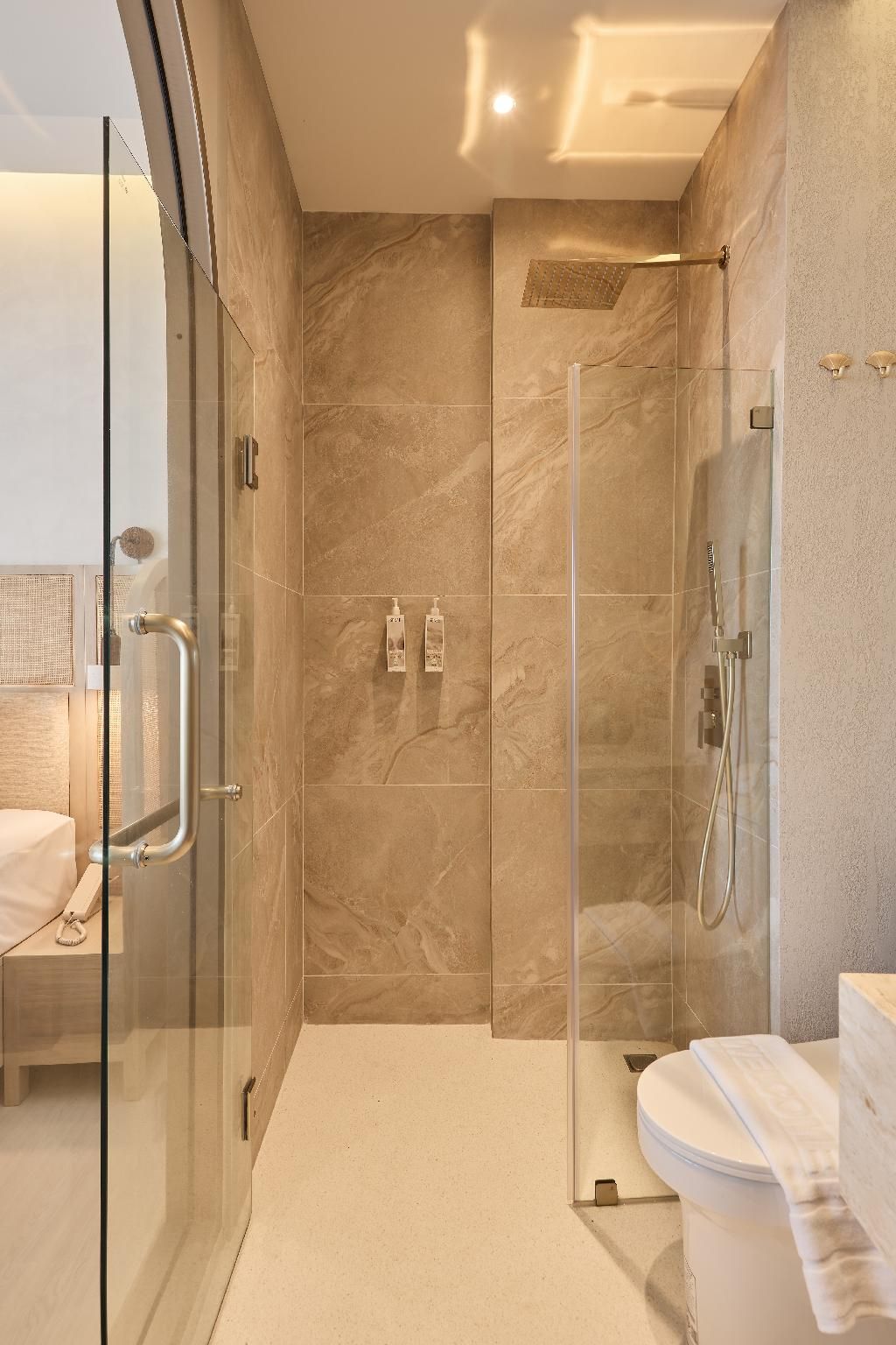 PE-LA Thapae Boutique Hotel  King Bedroom 3