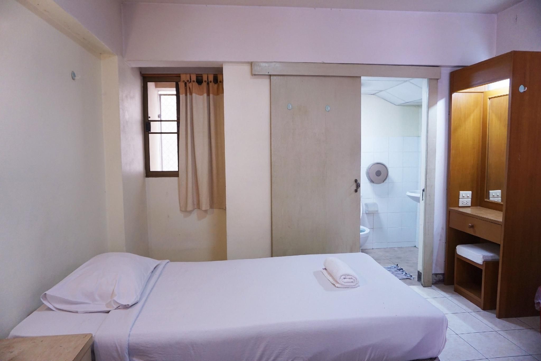 Twin Room with Fan