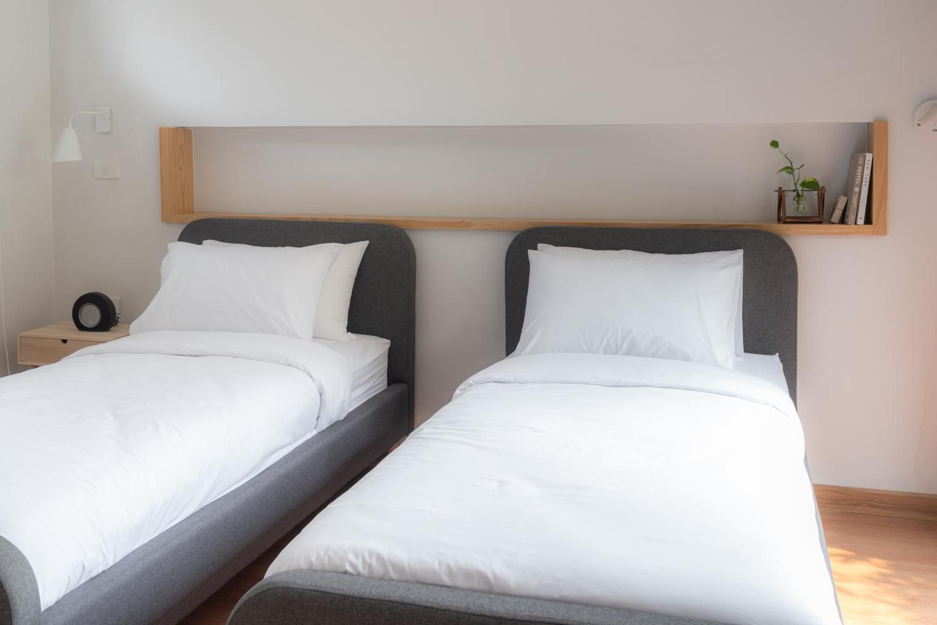 Twin Room with Private Bathroom