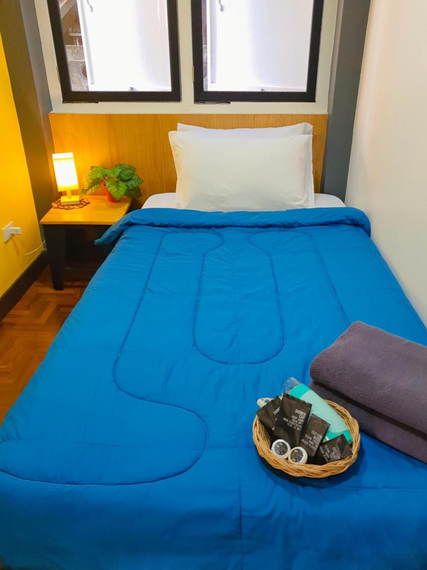 Single Room With Private Bathroom
