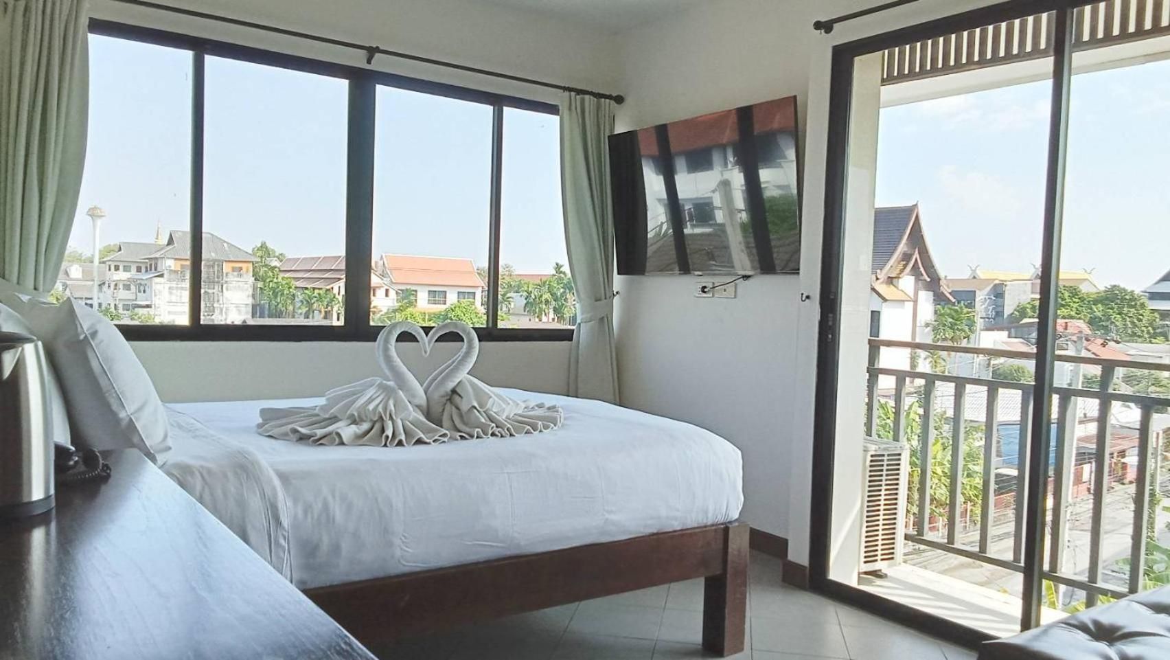 Deluxe Double Room with Balcony