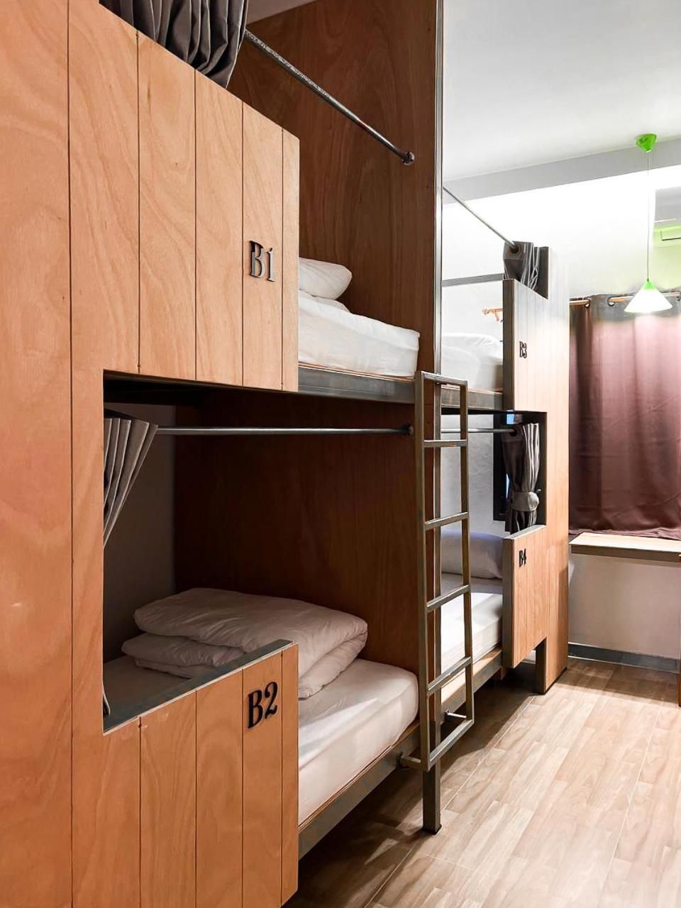 Bed in 6-Bed Mixed Dormitory Room