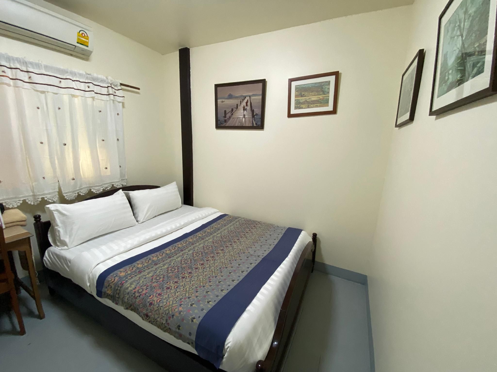 Standard Double - 1 Bed