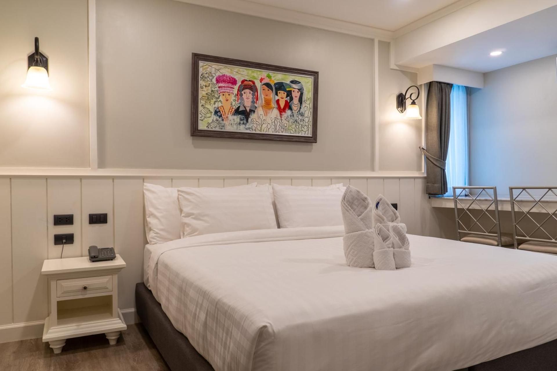 Double Room with Bathtub