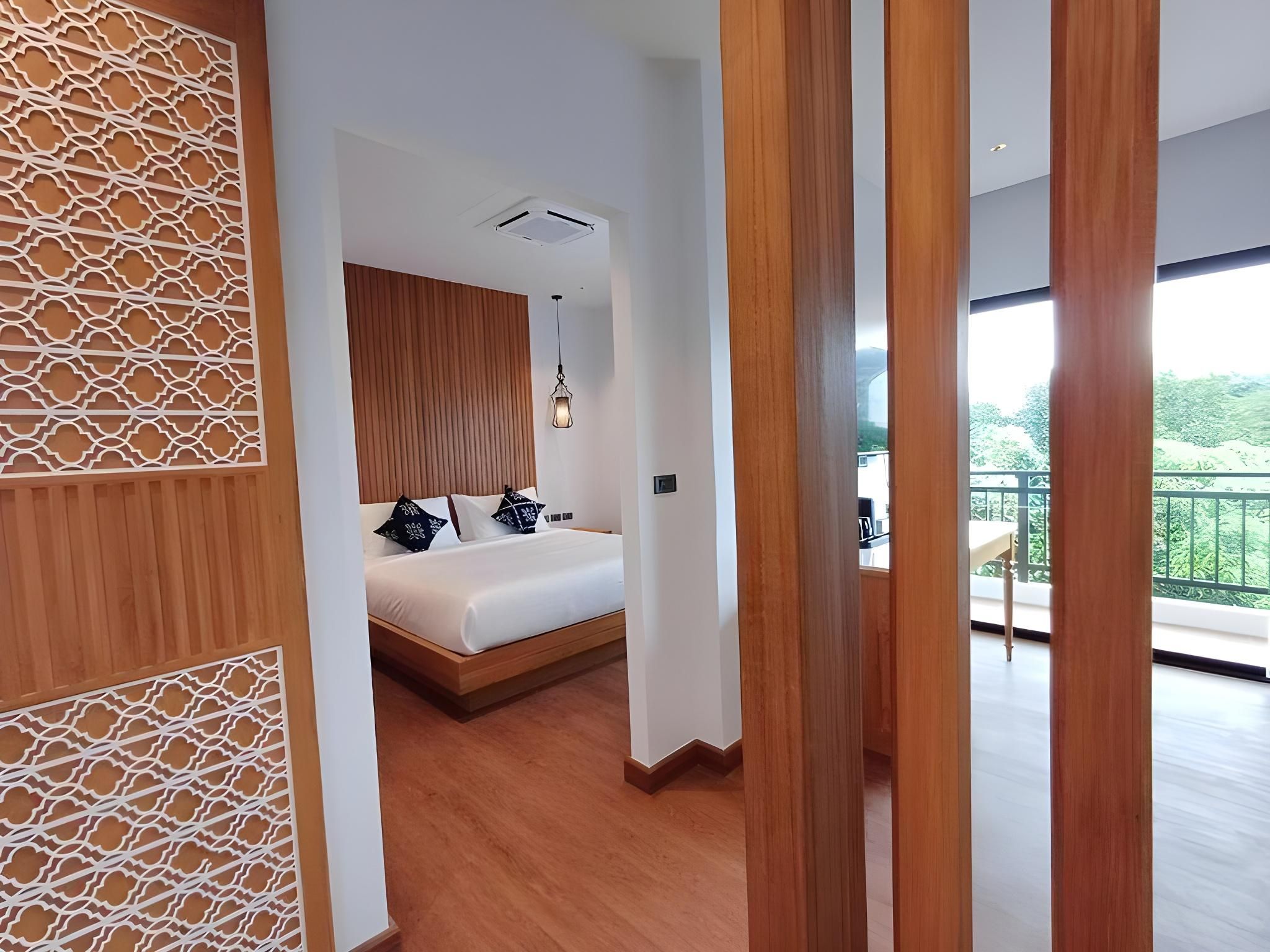 Luxury Room Pool Access