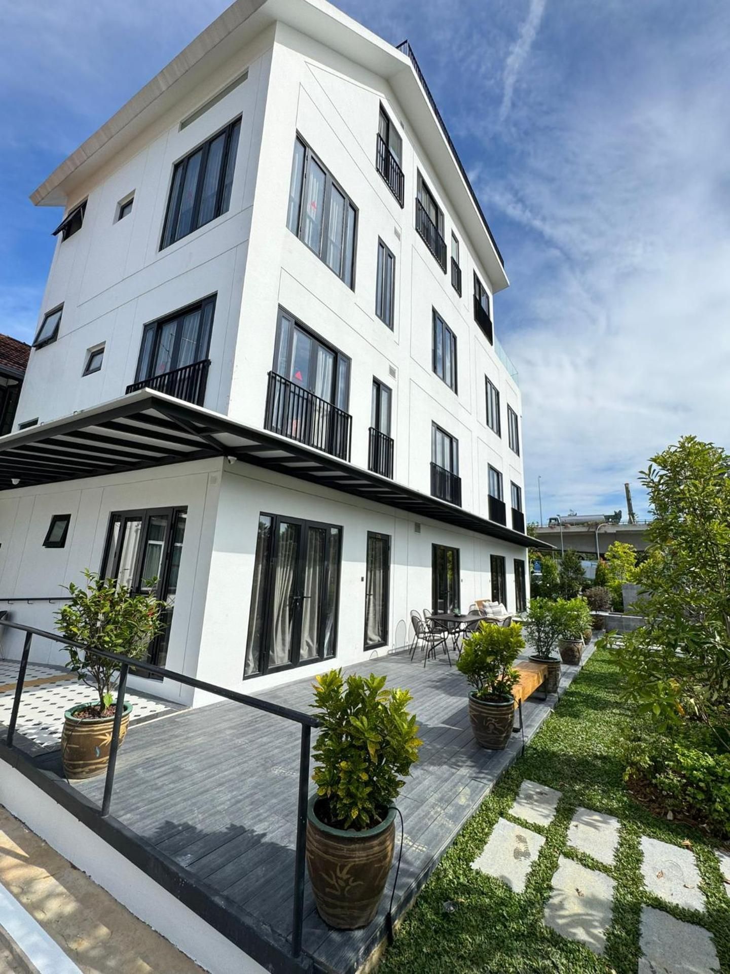 545 Residences - Extended stay property-- Min 6 nights