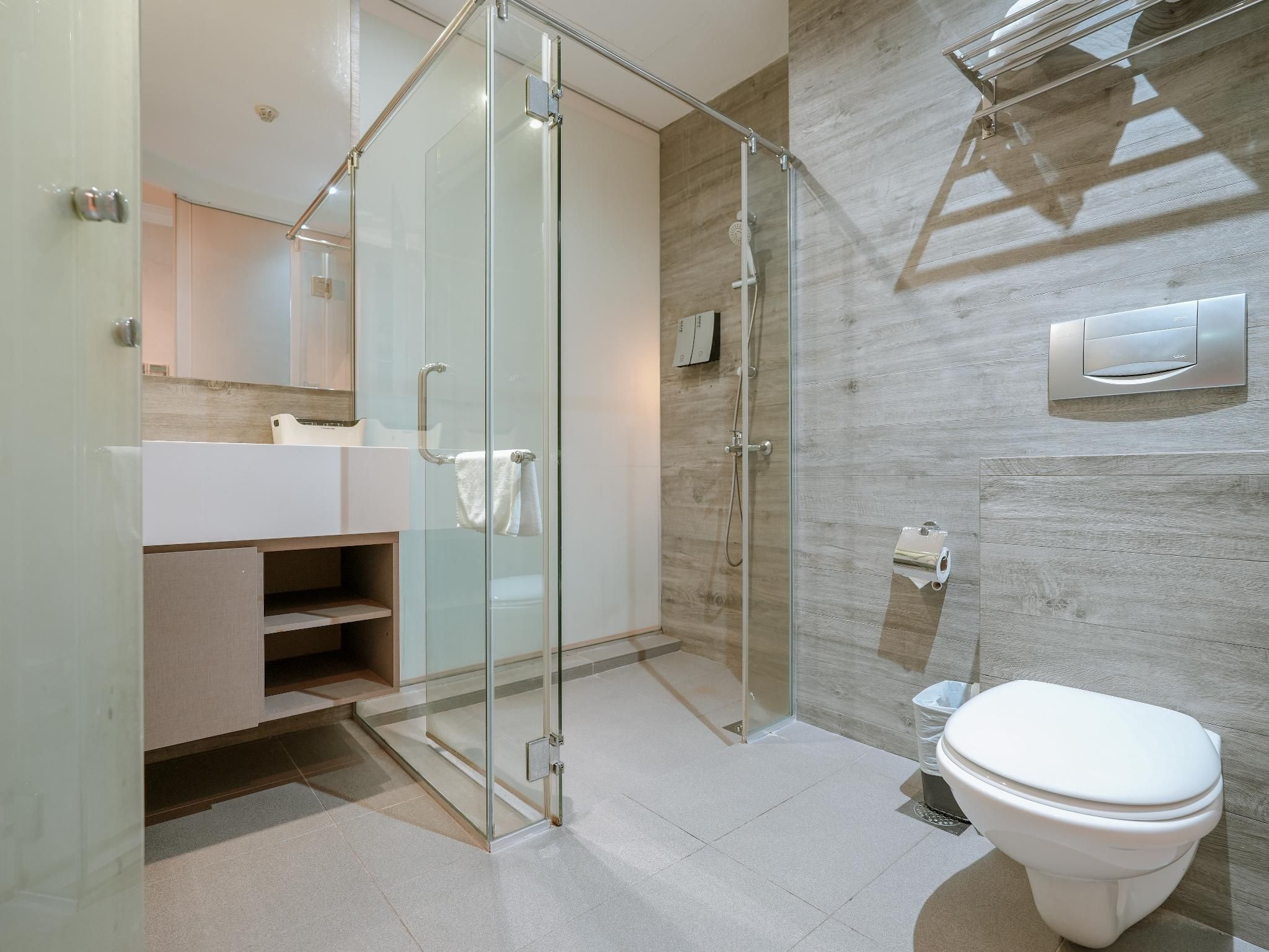 Suite Room with Balcony