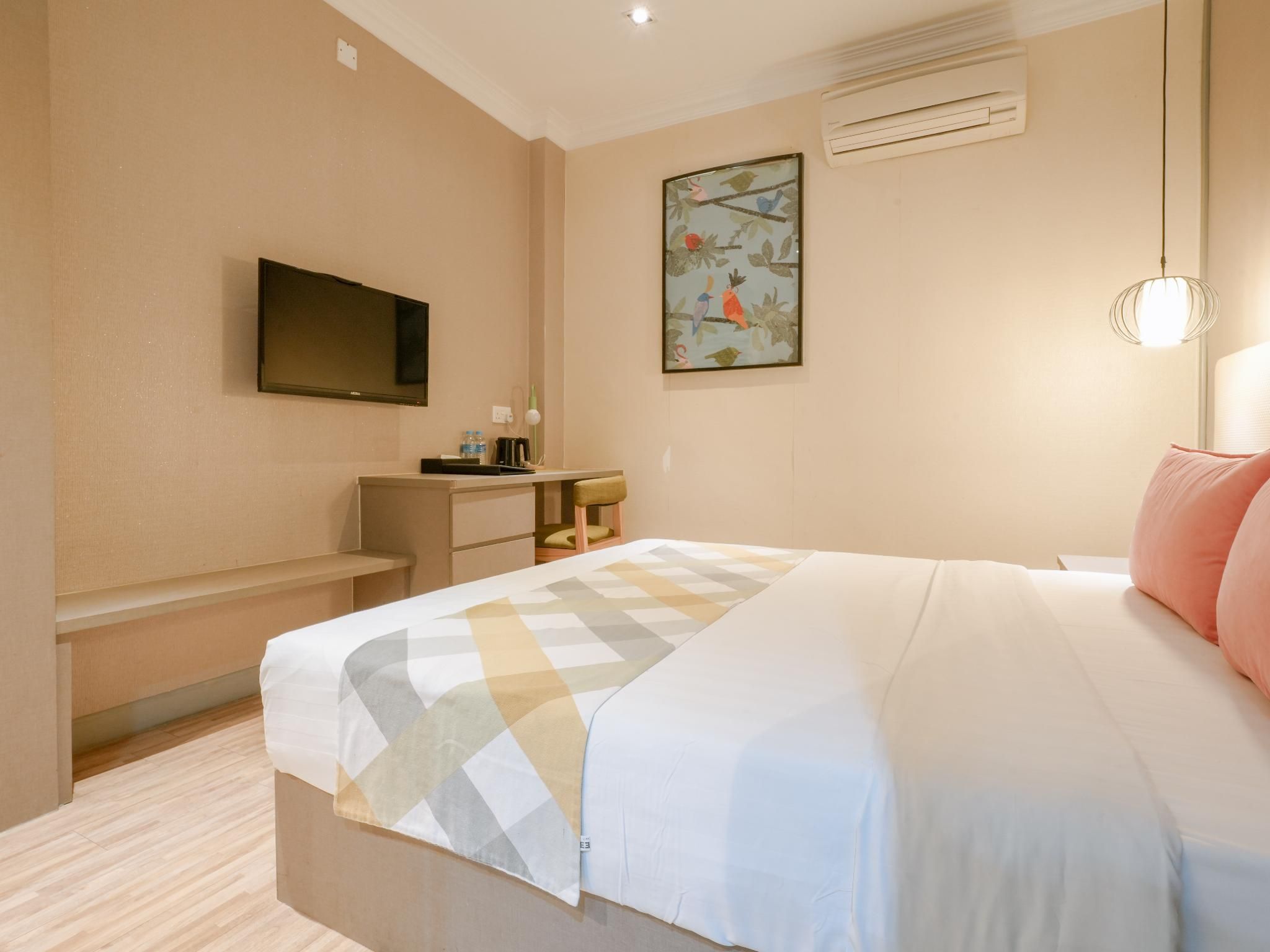 A Hotel Joo Chiat, Stay from 7PM to 9AM Double or Twin - No Window 2