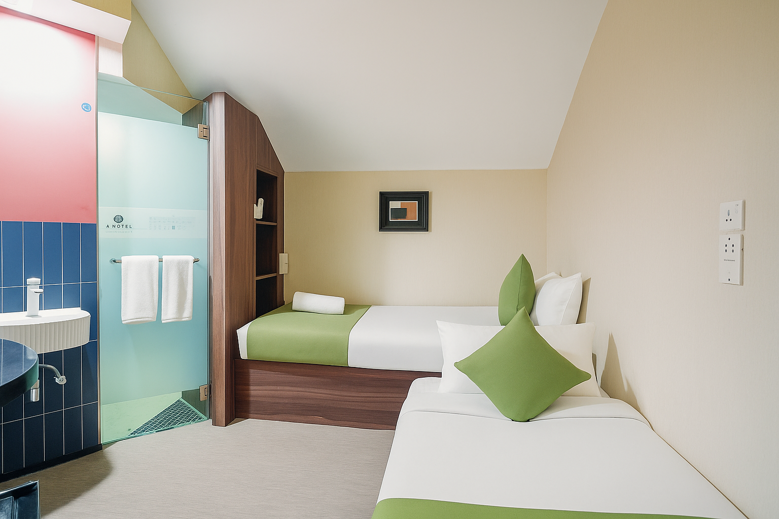 Superior Twin - No Window