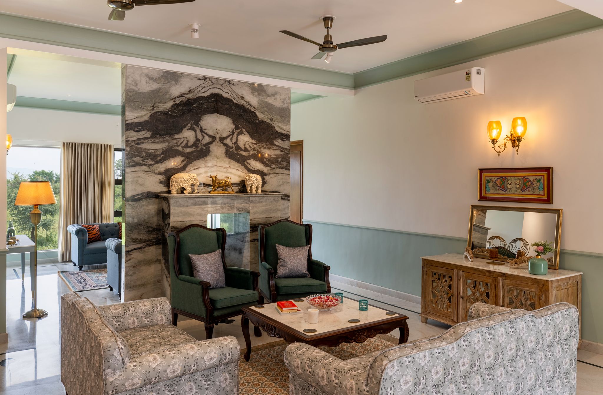 Dilip Niwas Luxe Stay (Near Fateh Sagar Lake 2KM)