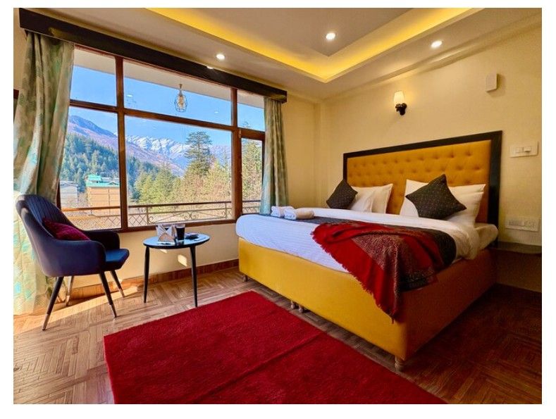 Superior Room with Balcony Mountain & Orchard View