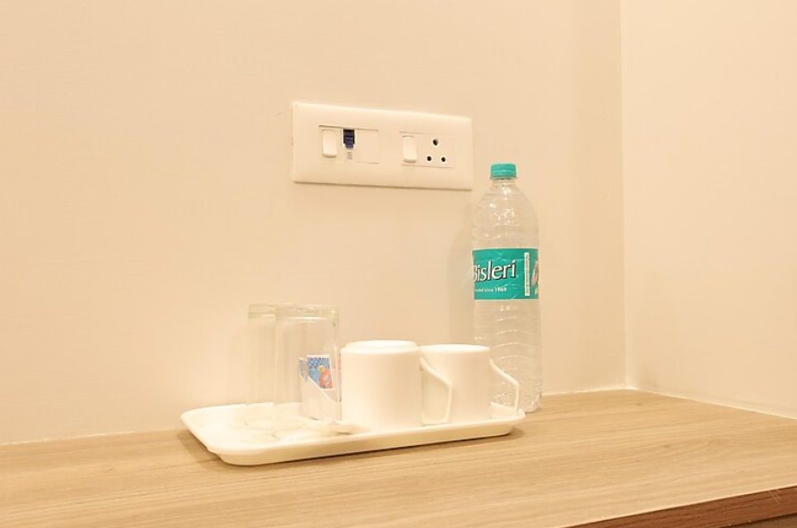 Rohaan Hotel Elite by UPAR Twin Room 4