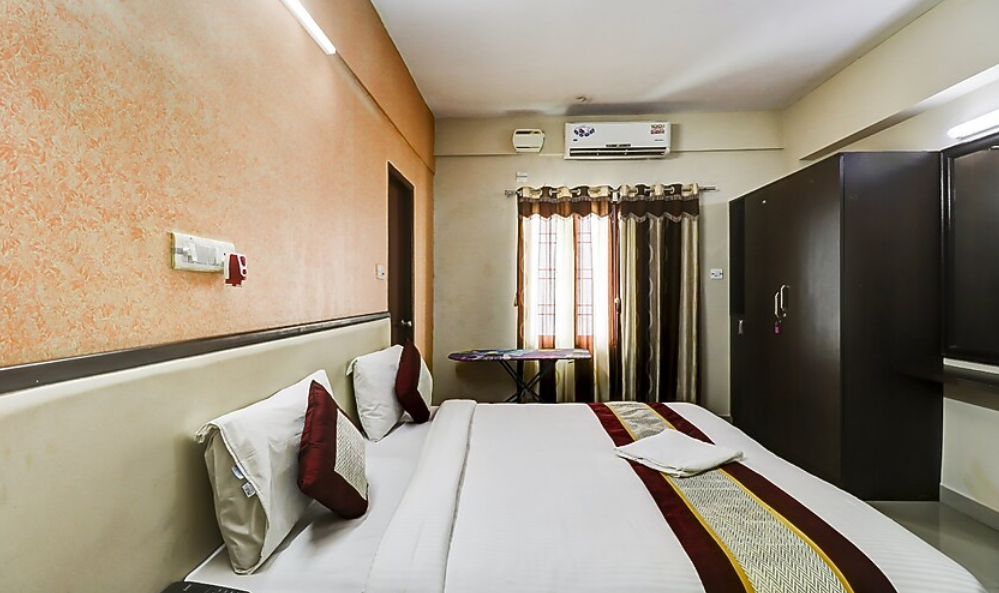 Deluxe AC Room