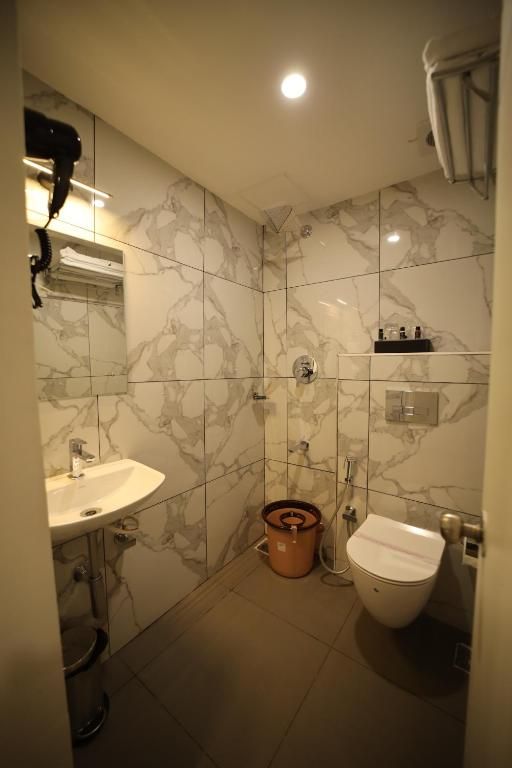 Bilton Premium Luxury Hotel Standard Room 4