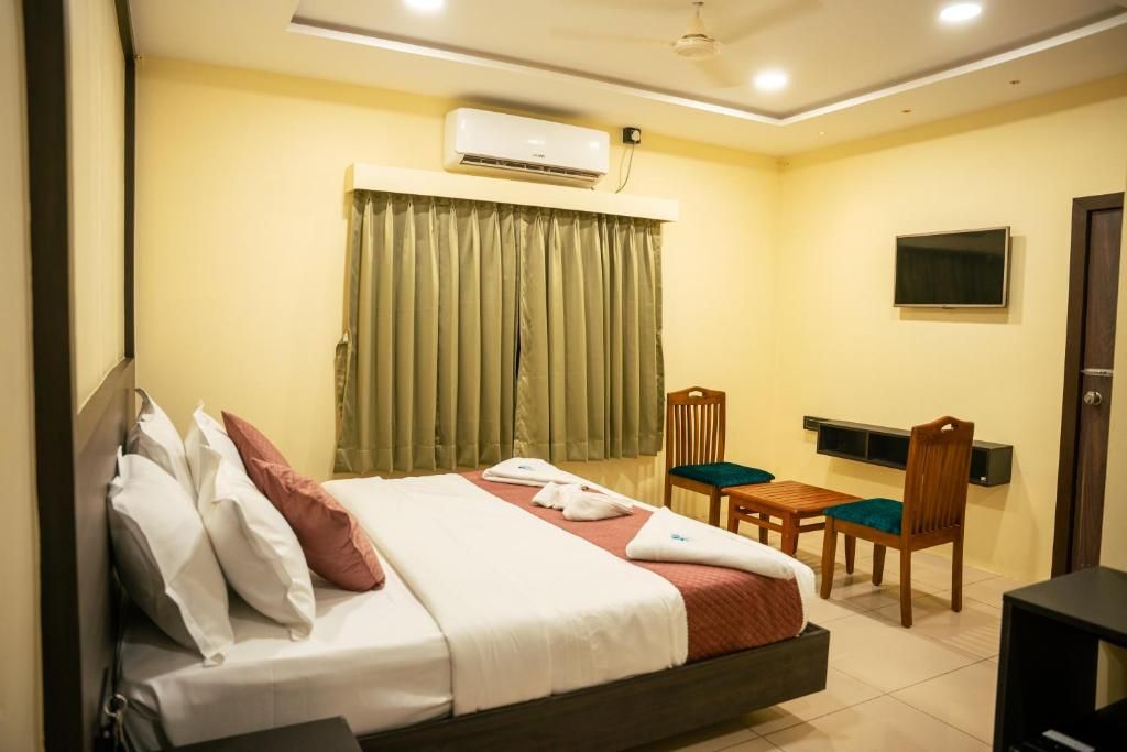 Lotus Lagoon Beach Resort Deluxe Room 3