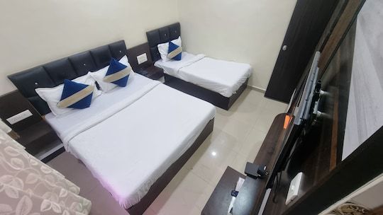 Three Bed Family Room