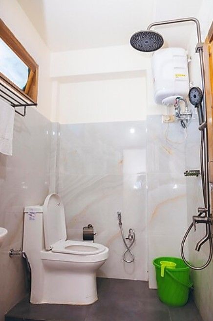 Hotel Dilli Phu Deluxe family Room 2