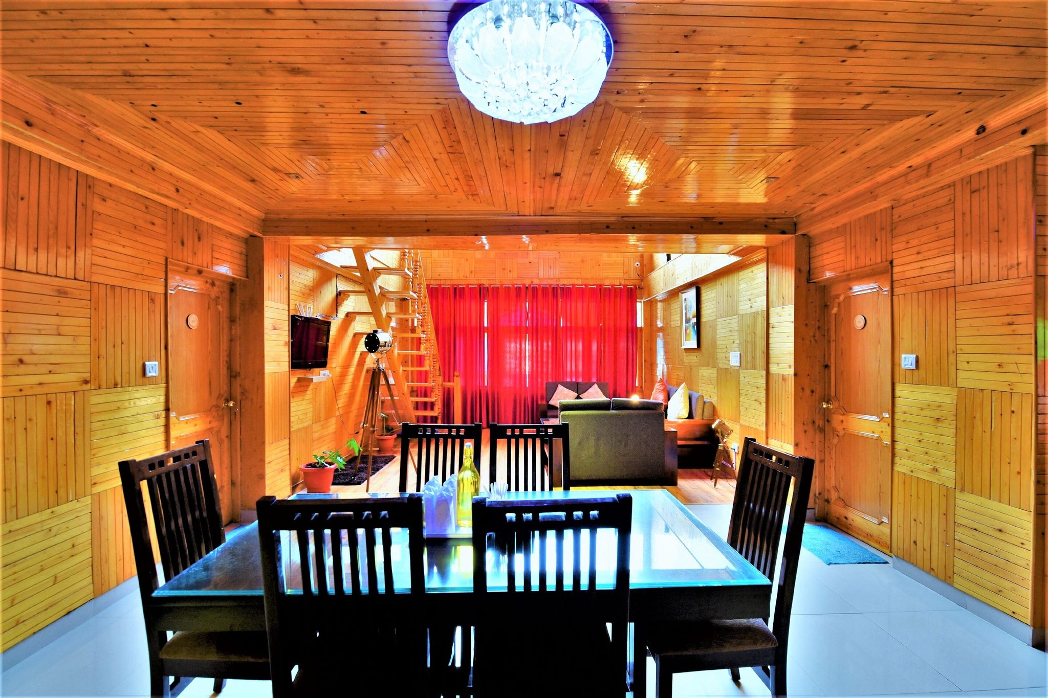 Pause At Manali