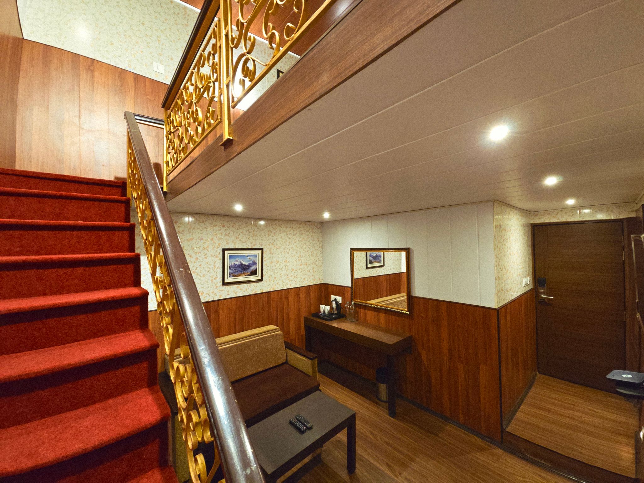 Attic Kanchenjunga View Room