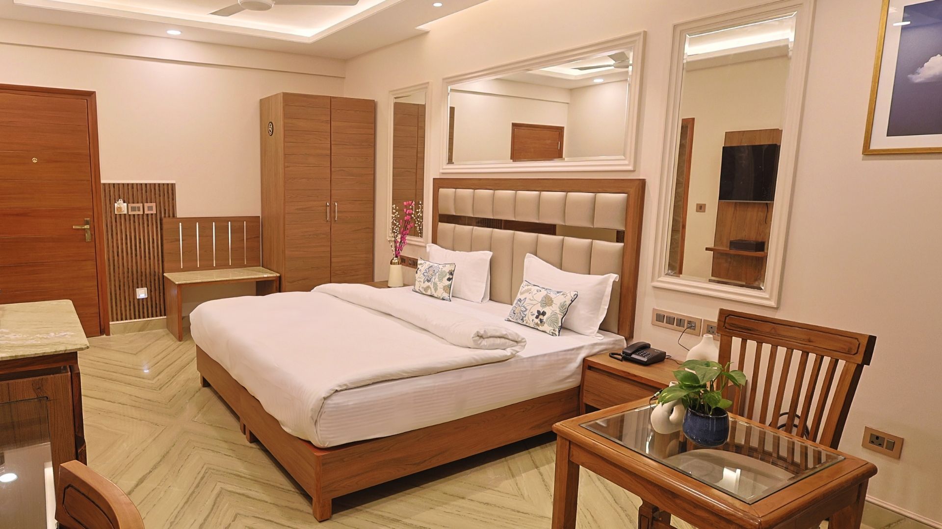 Busines Deluxe Room