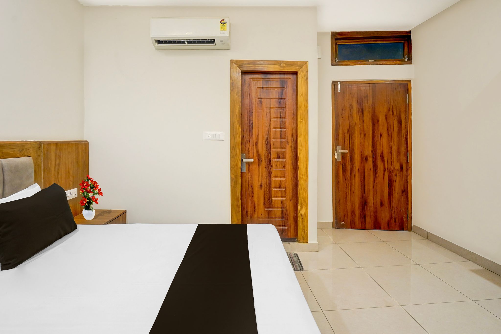 Super Townhouse Varanasi City Station Formerly S Kumar Inn CLASSIC 8