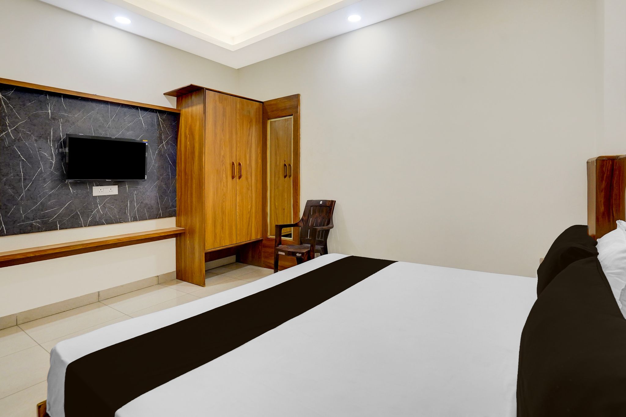 Super Townhouse Varanasi City Station Formerly S Kumar Inn CLASSIC 6
