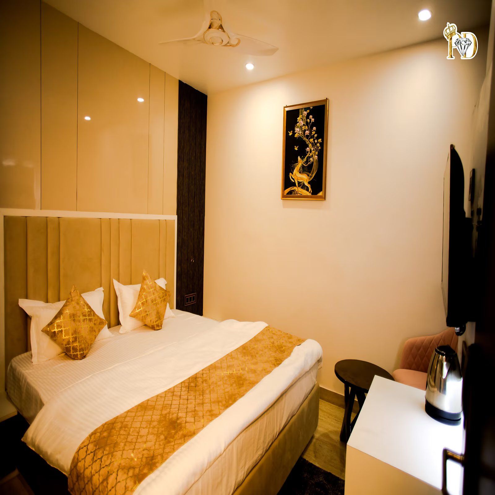 Prince Diamond Hotel Deluxe Room 3