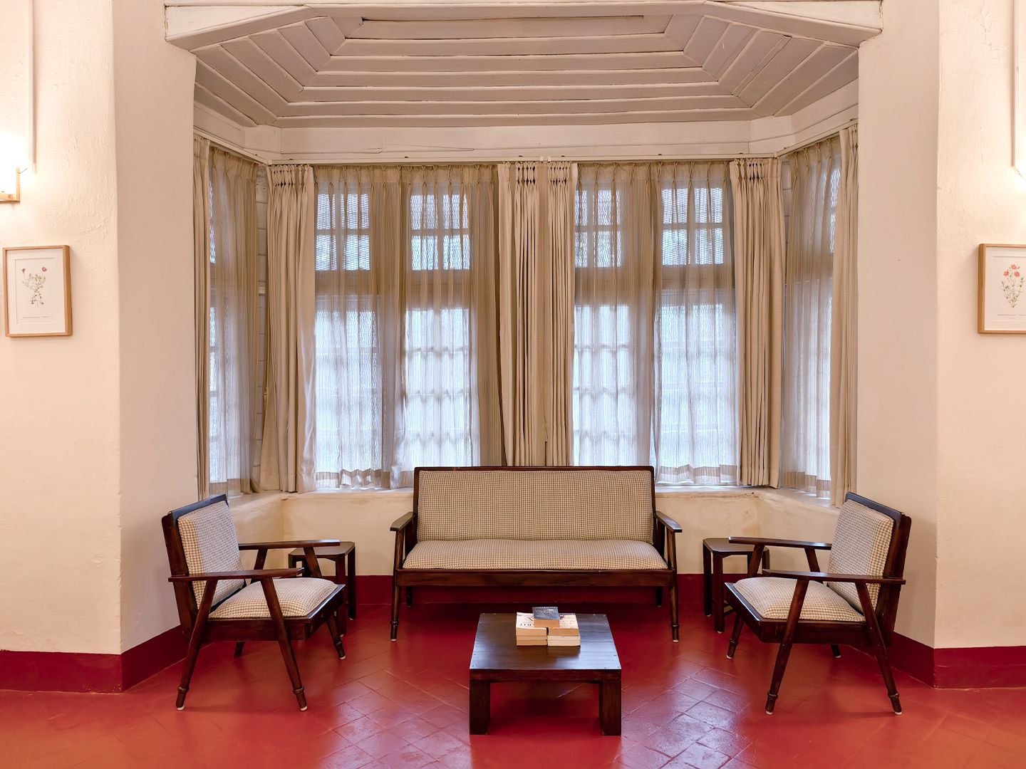 Sereniva Orange Grove Bungalow Heritage Deluxe Room 14