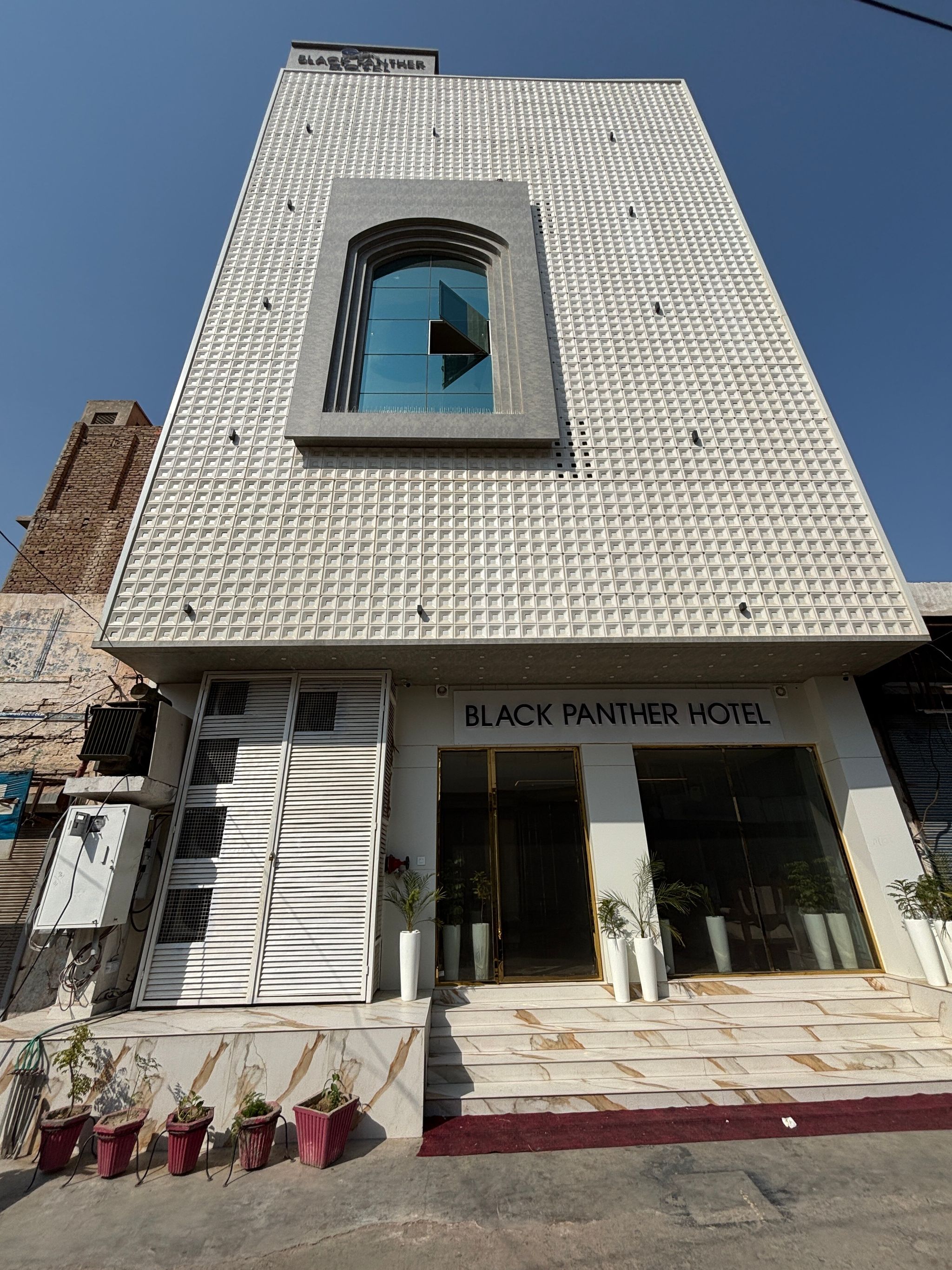 Hotel Black Panther