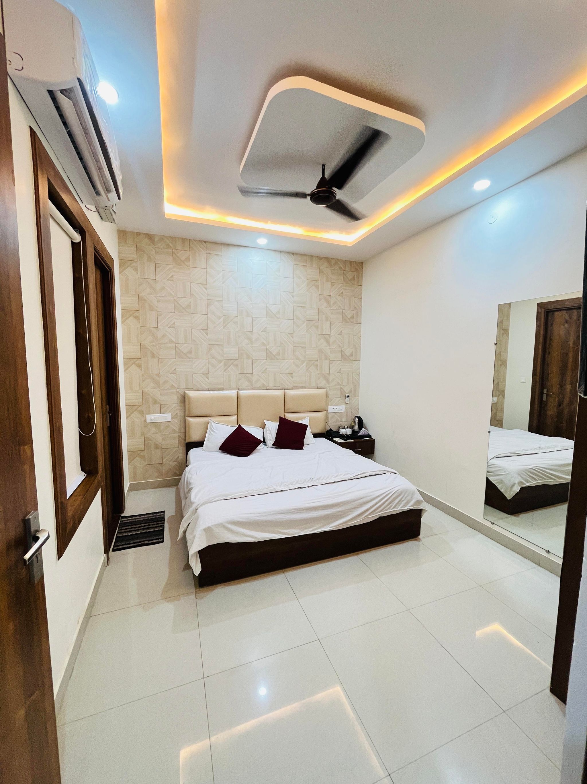 Grand Central Bulandshahr Deluxe Room 3