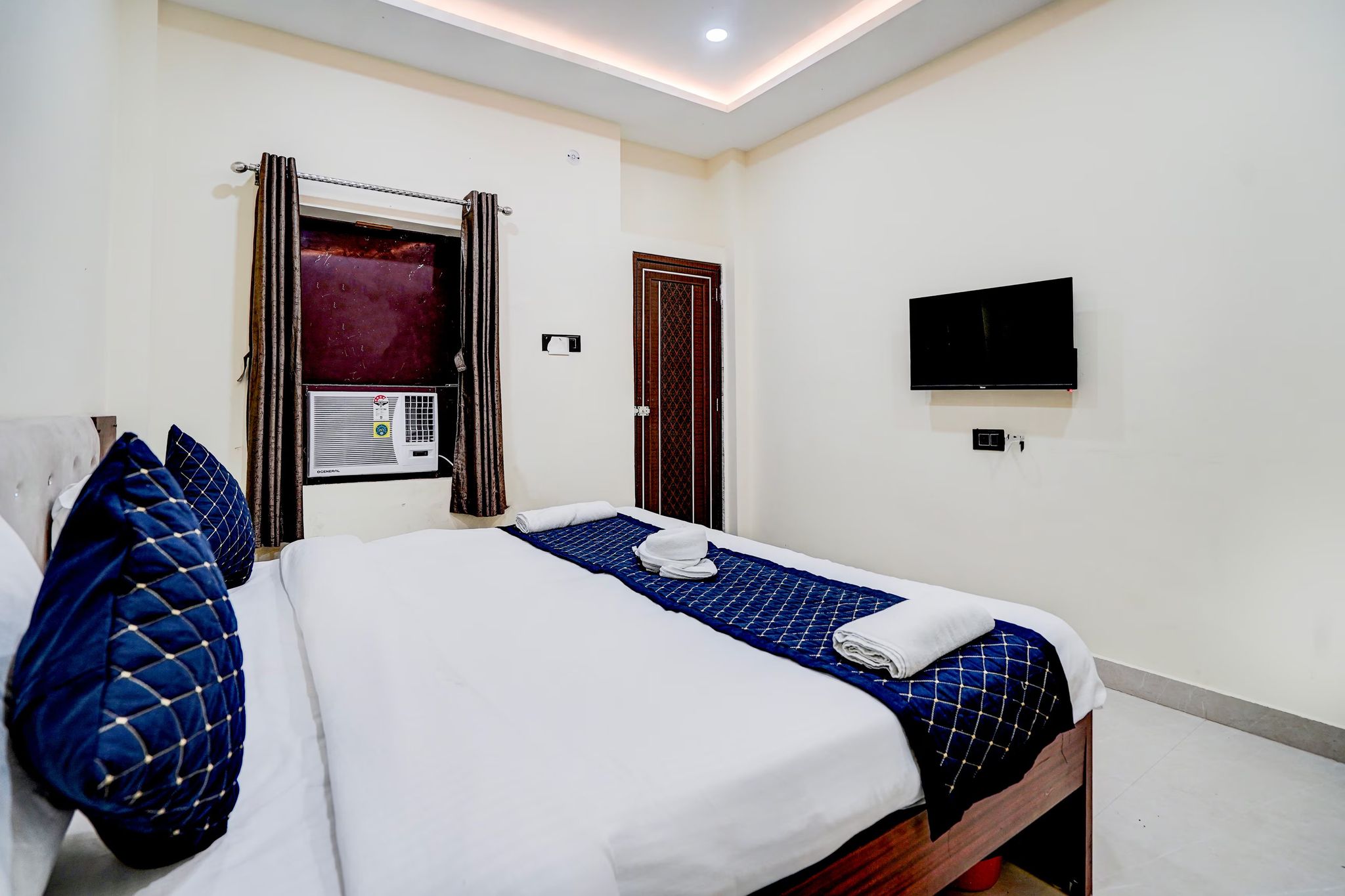 Super Deluxe Ac Room