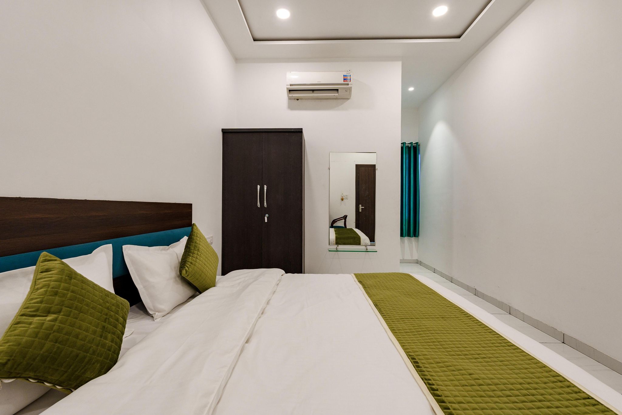 Hotel Shiv Villas Palace Executive AC Room 3