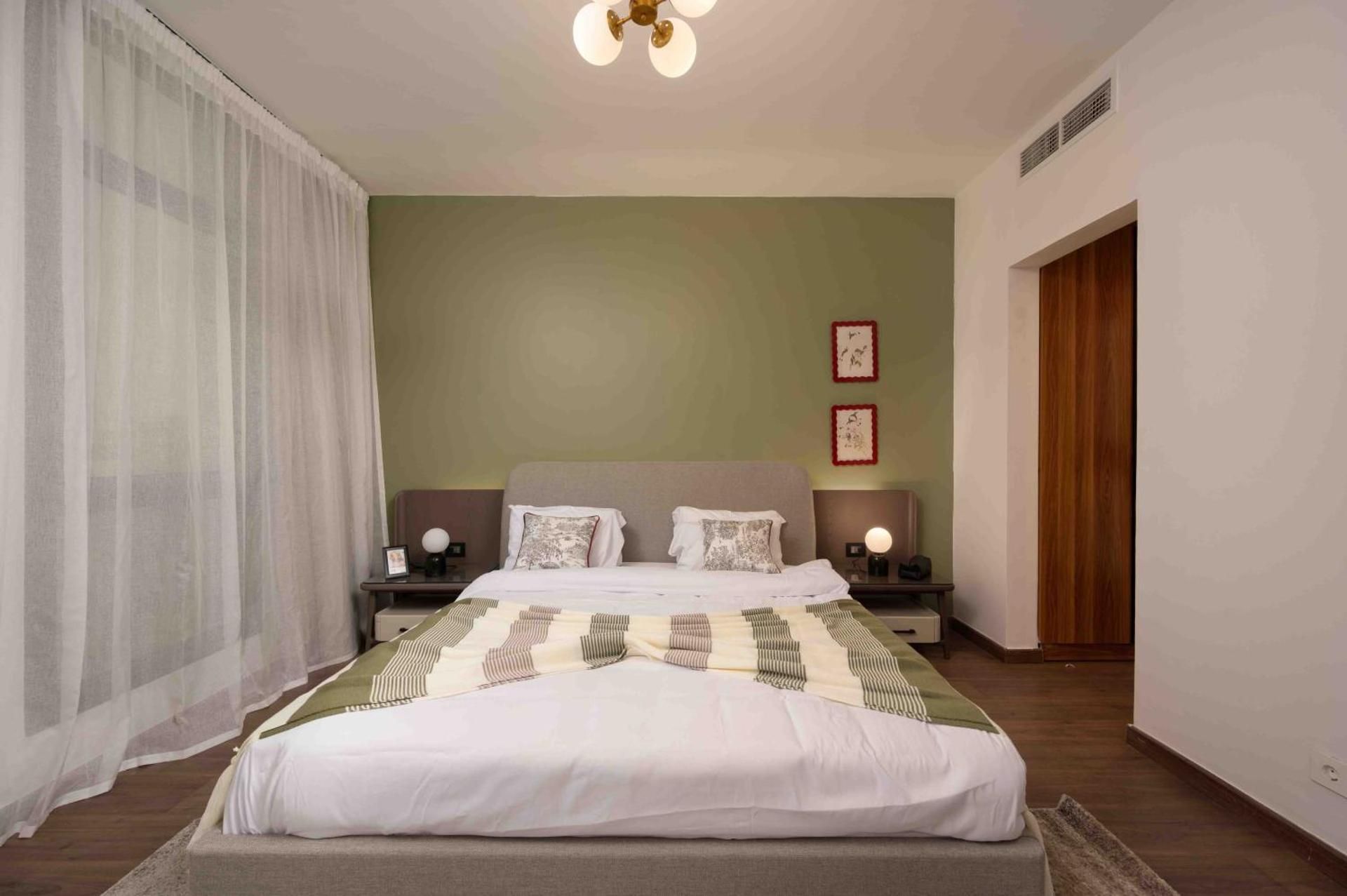 One-Bedroom Superior Apartment