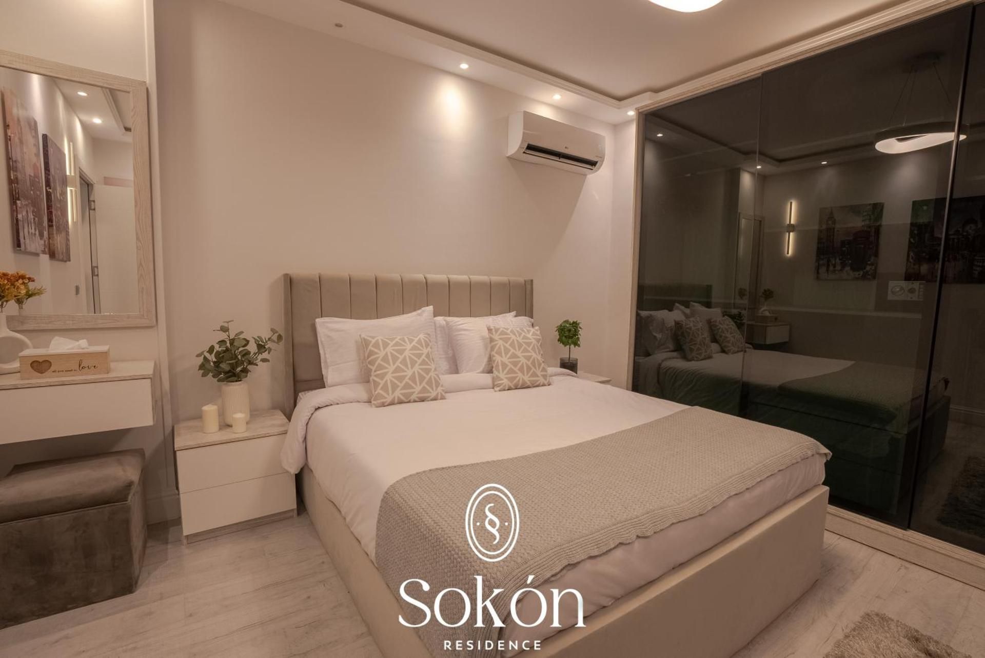 Studio Apartment with King Bed