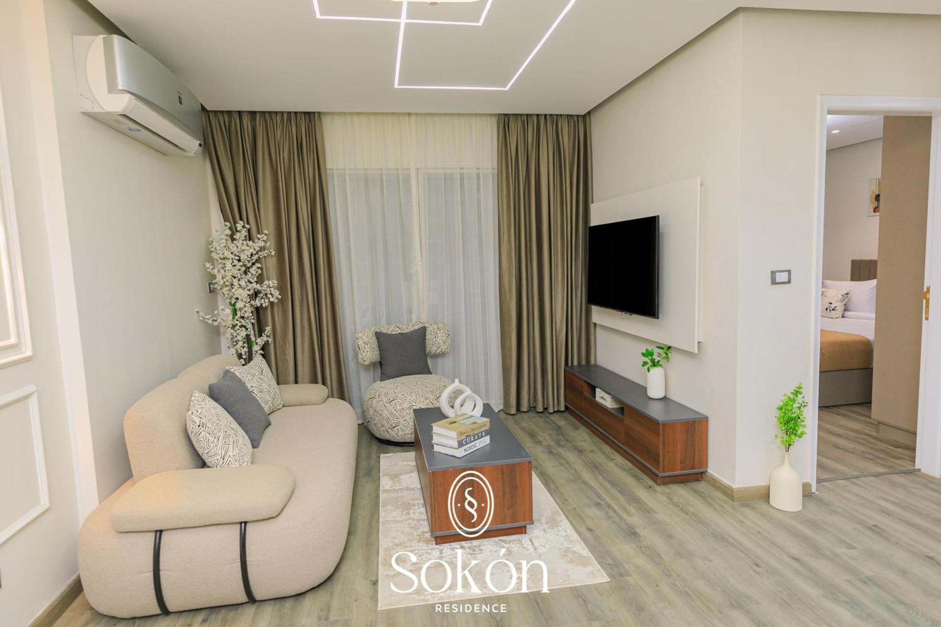 Studio Apartment