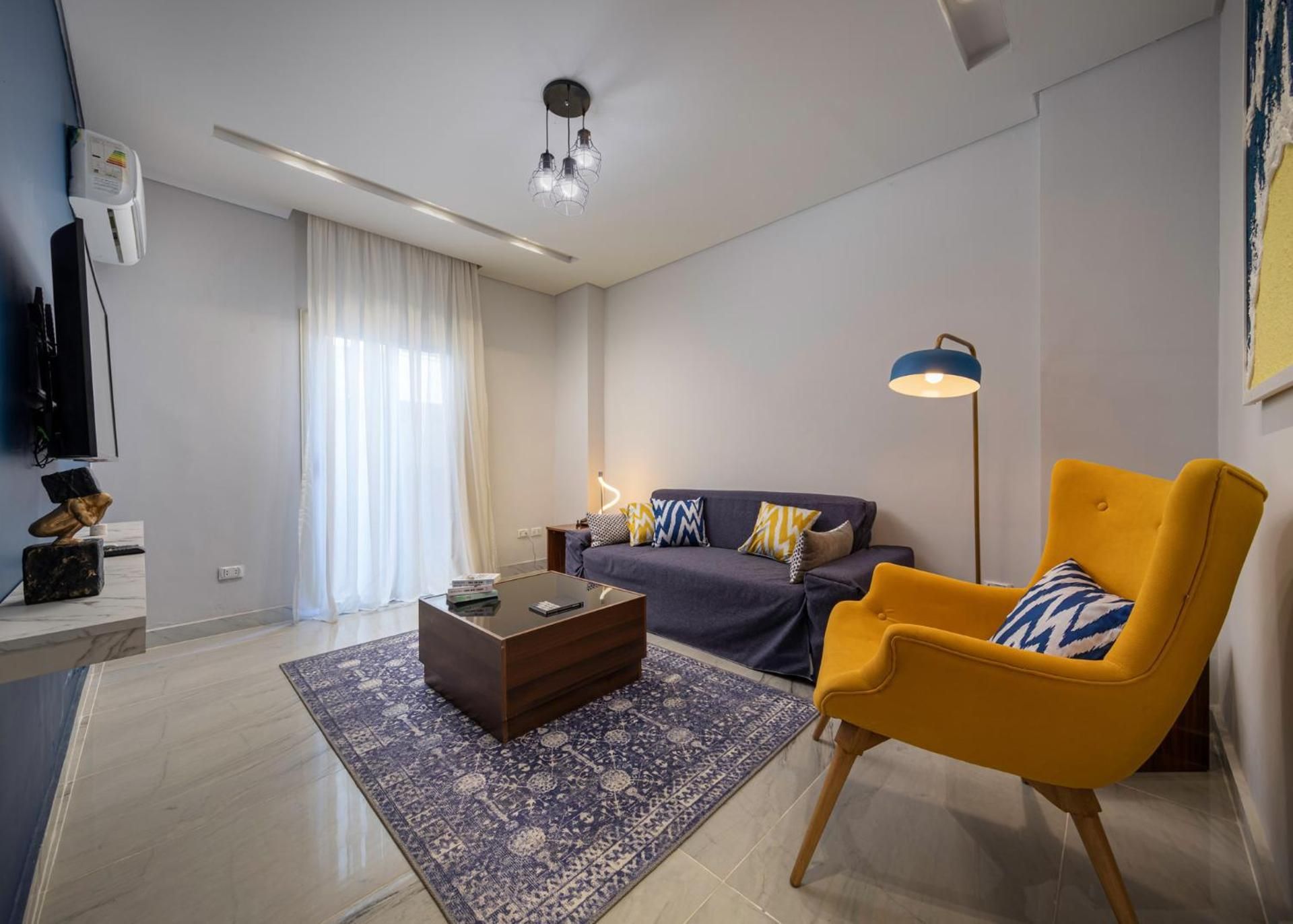 Two-Bedroom Deluxe Apartment with Garden View