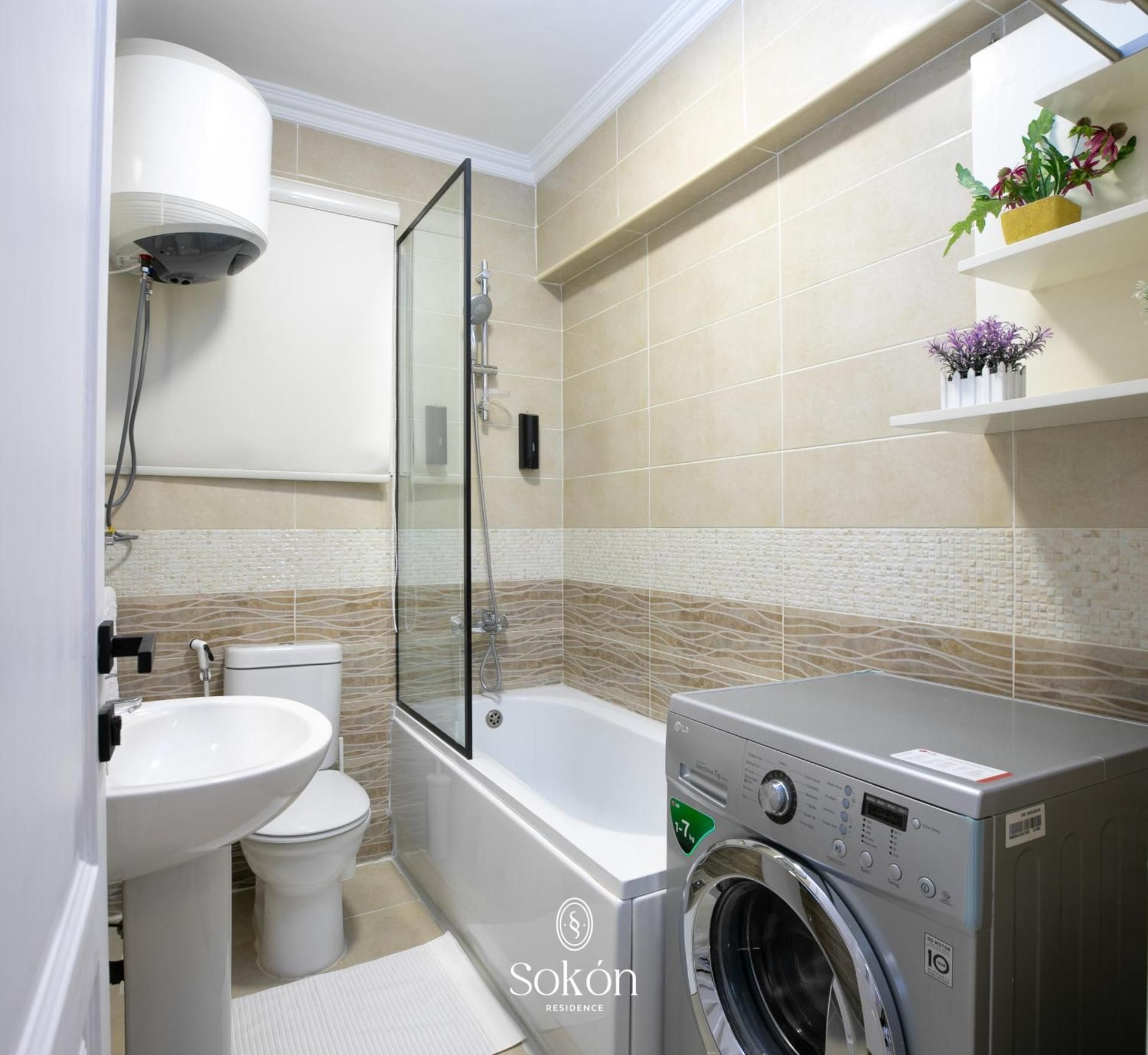 Two-Bedroom Deluxe Apartment