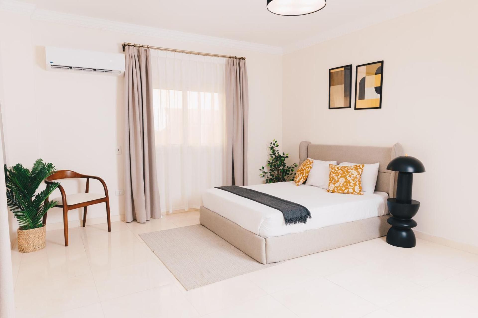 VIOLA by Elegant Hospitality Standard Studio 2