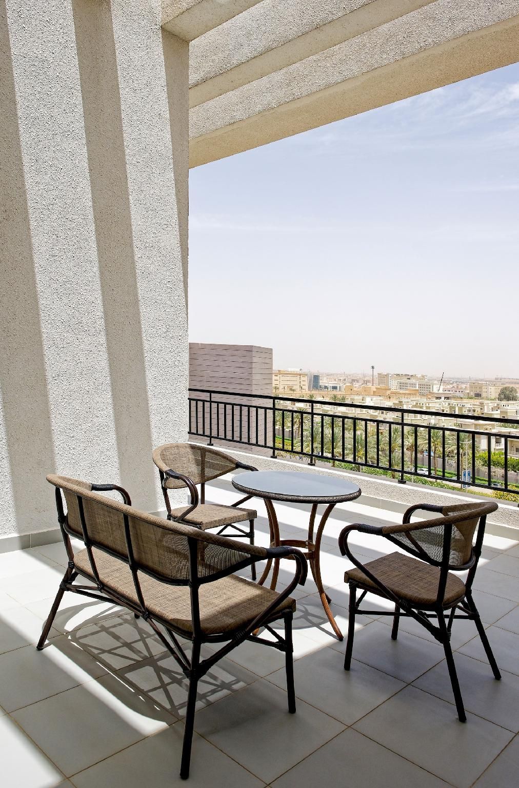 VESTA - Luxury Apt - 2Br - CFC (XXXIV) Two-Bedroom Apartment 2