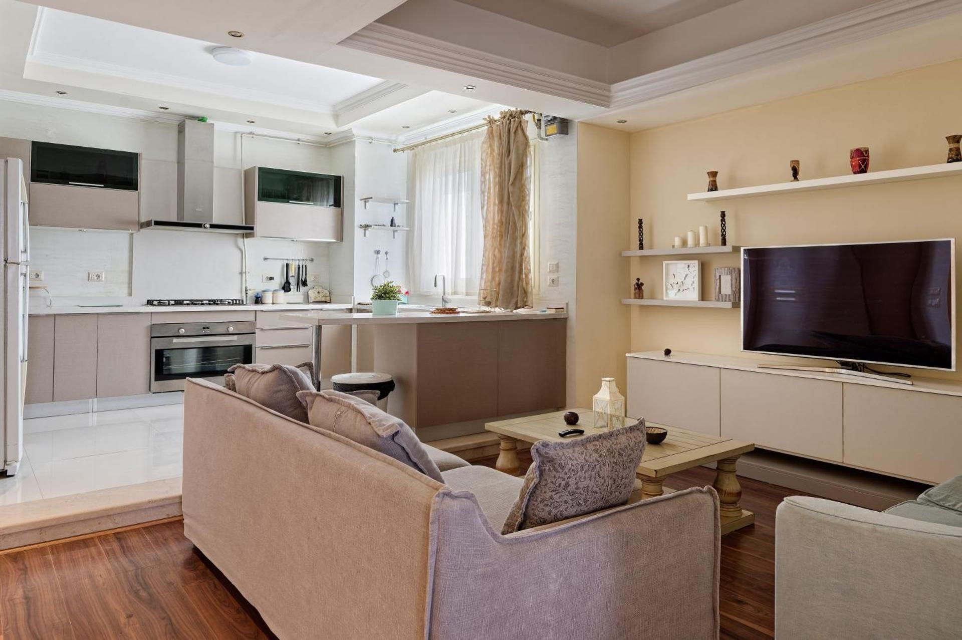 Three-Bedroom Apartment - High Floor