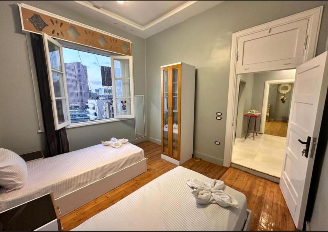 Single Room With Private Bathroom