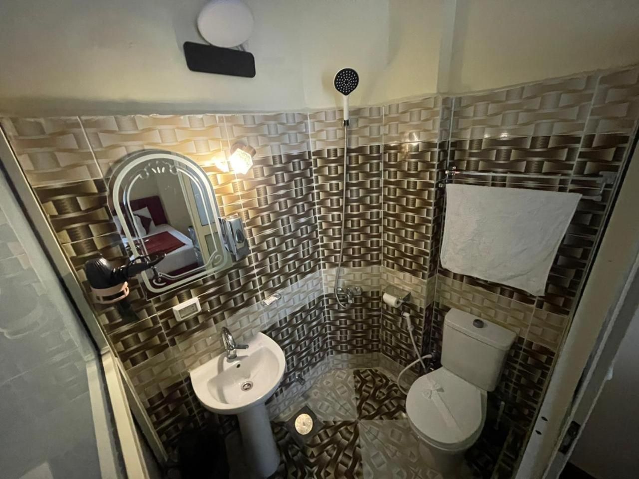 New One Hotel Quadruple Room with Balcony 3