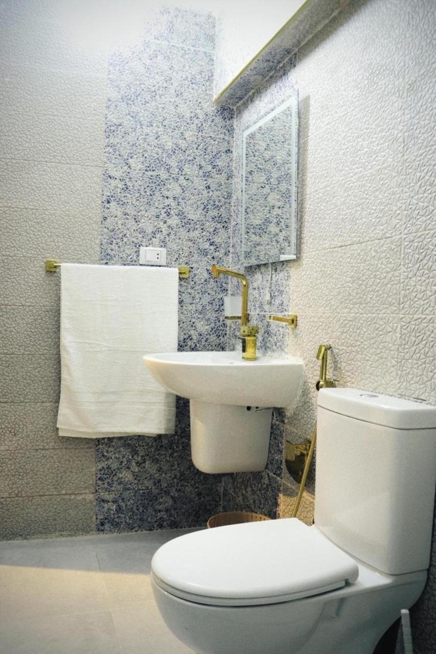 Town View Studios One-Bedroom Apartment 2