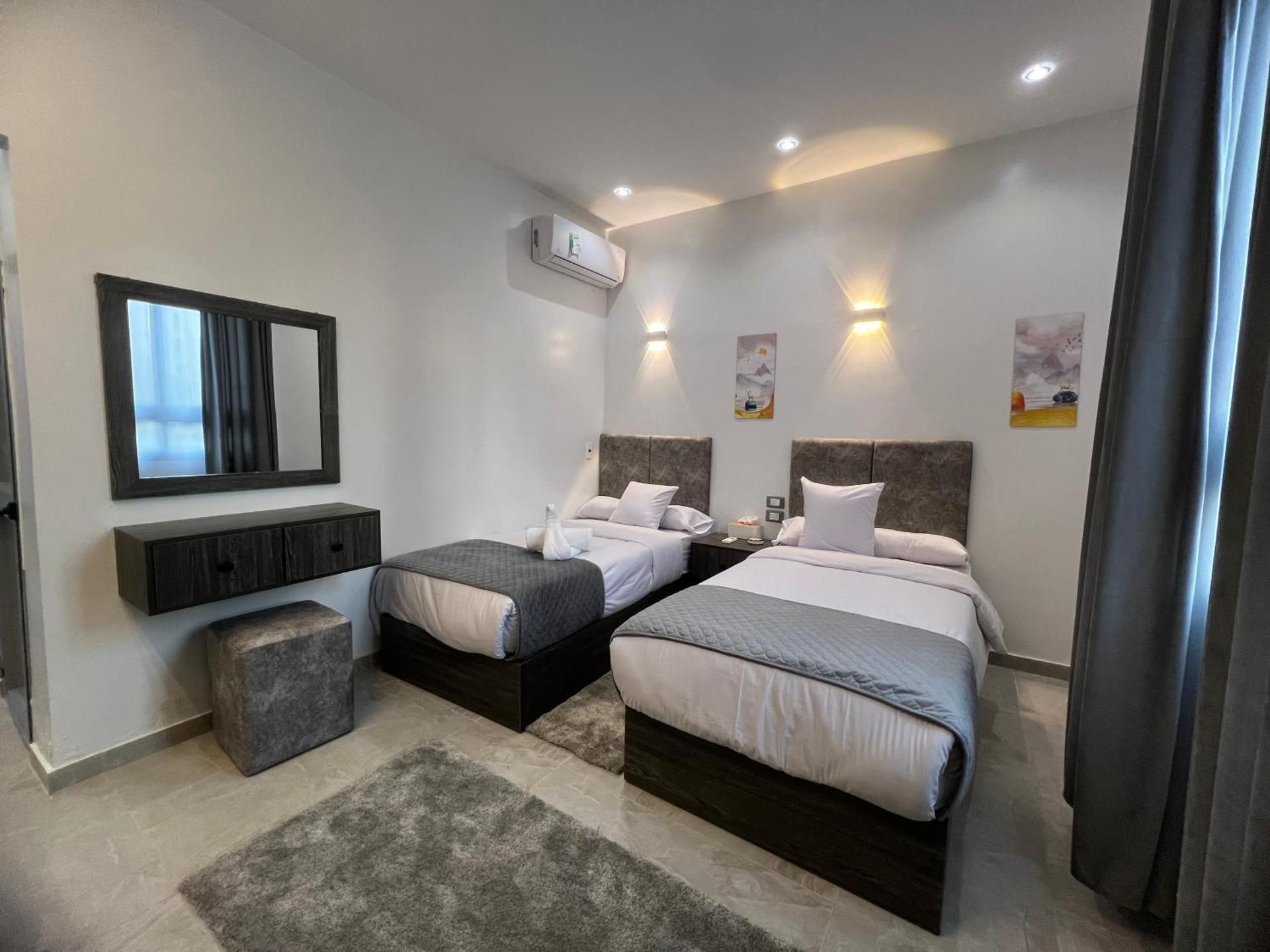 Large Twin Room