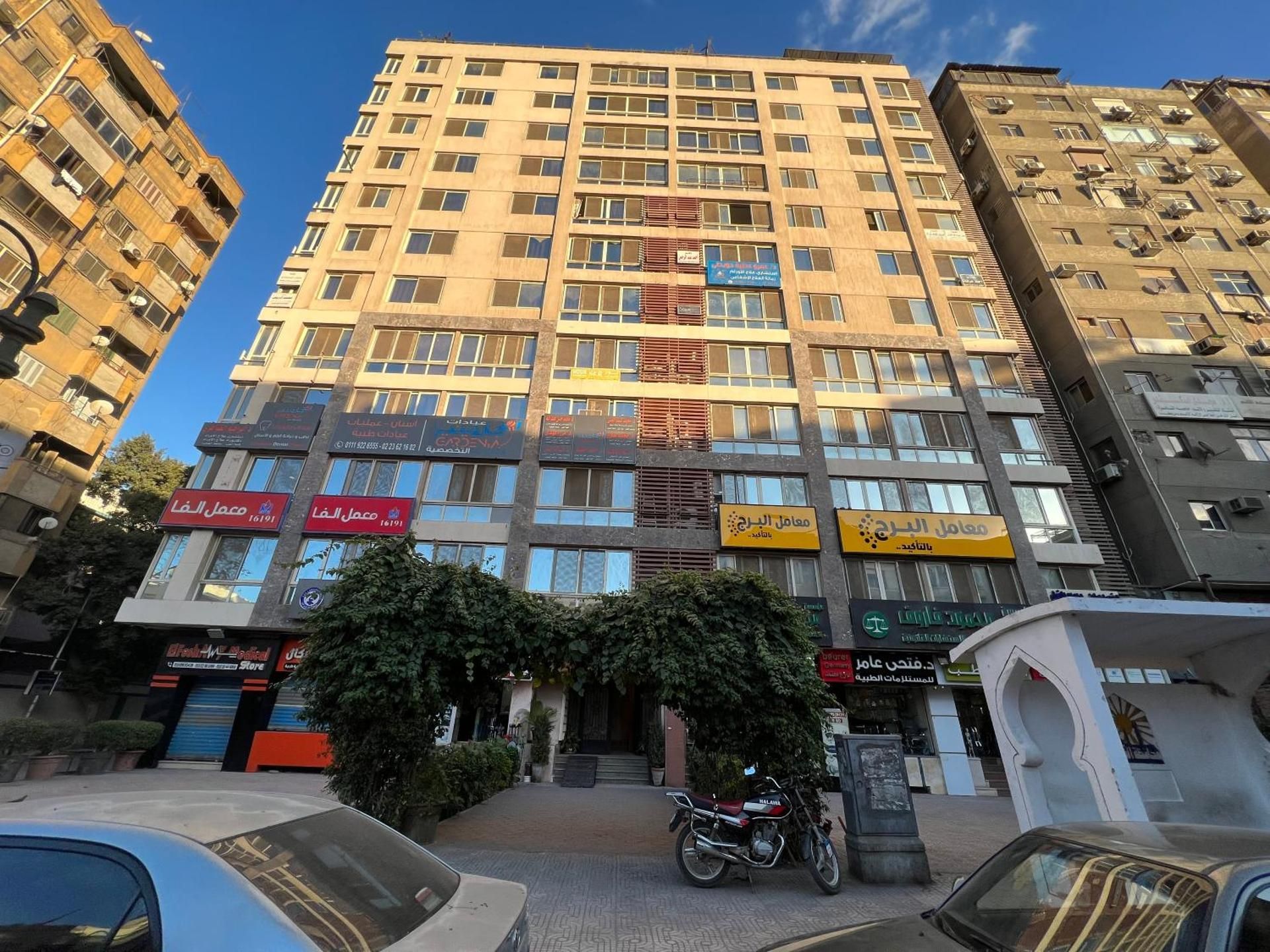 Baraka Tower - Private Apartments