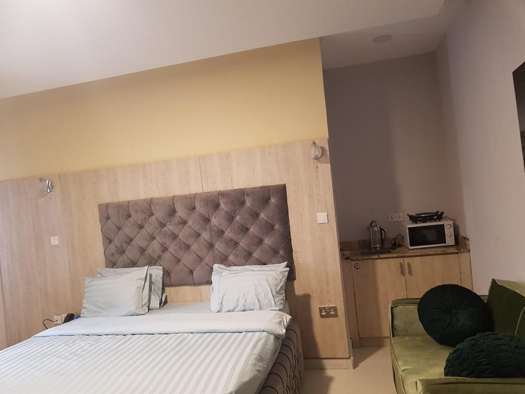 Luxury Rooms