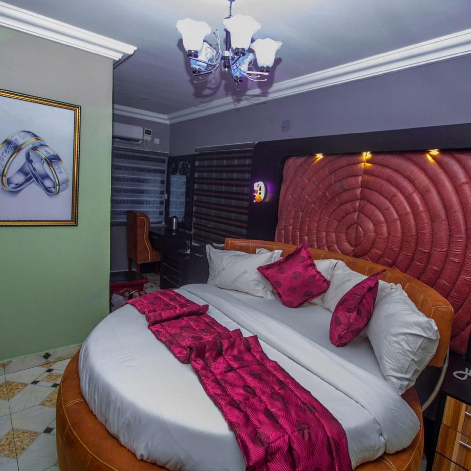 Royal Room